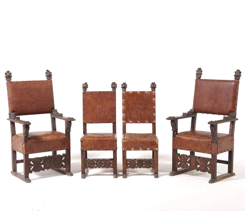 Due poltrone e due sedie in legno intagliato. Italia XVII secolo  - Auction Antique - Cambi Casa d'Aste