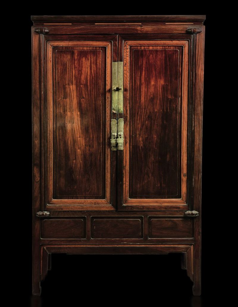 A homu wood cabinet, China, Qing Dynasty  - Auction Fine Chinese Works of Art - Cambi Casa d'Aste