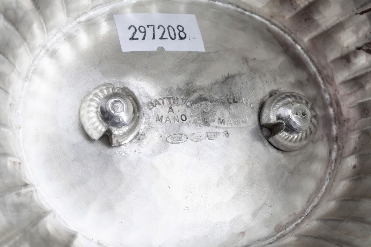 Centrotavola con Vassoio. Argenteria Artistica Siciliana del XX Secolo, Argentiere Stancampiano P...