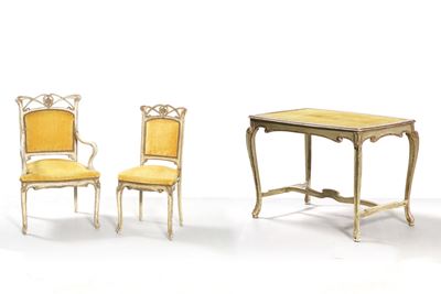 Set Composto da Scrittoio, Poltrone e Sedia. Italia Inizio XX Secolo