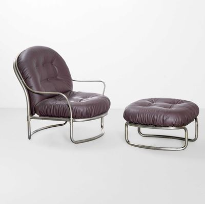 Poltrona con Pouf Mod. 915