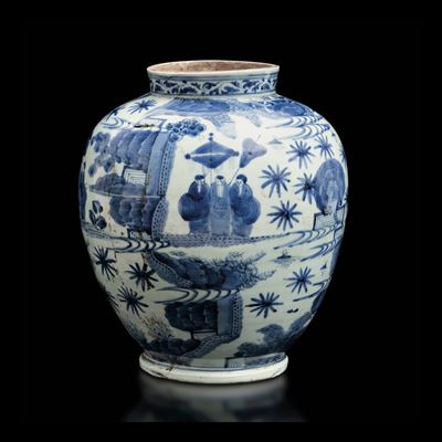 Potiche in Porcellana Bianca e Blu a Decoro di Scene di Vita Comune, Giappone, Arita, XVII Secolo