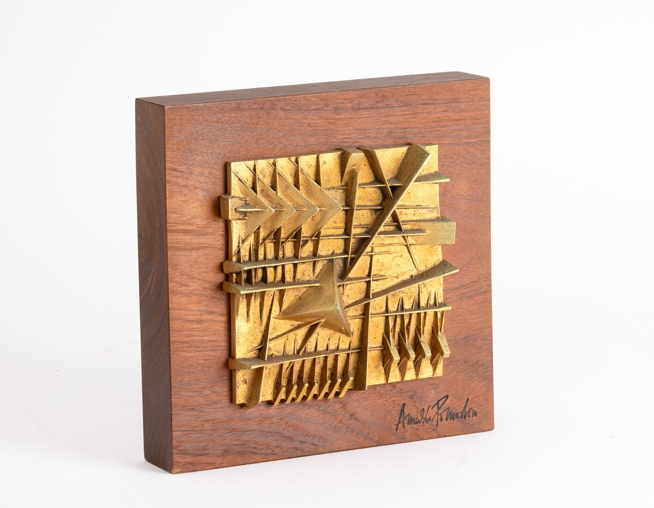 Arnaldo Pomodoro - Rilievo Quadrato
