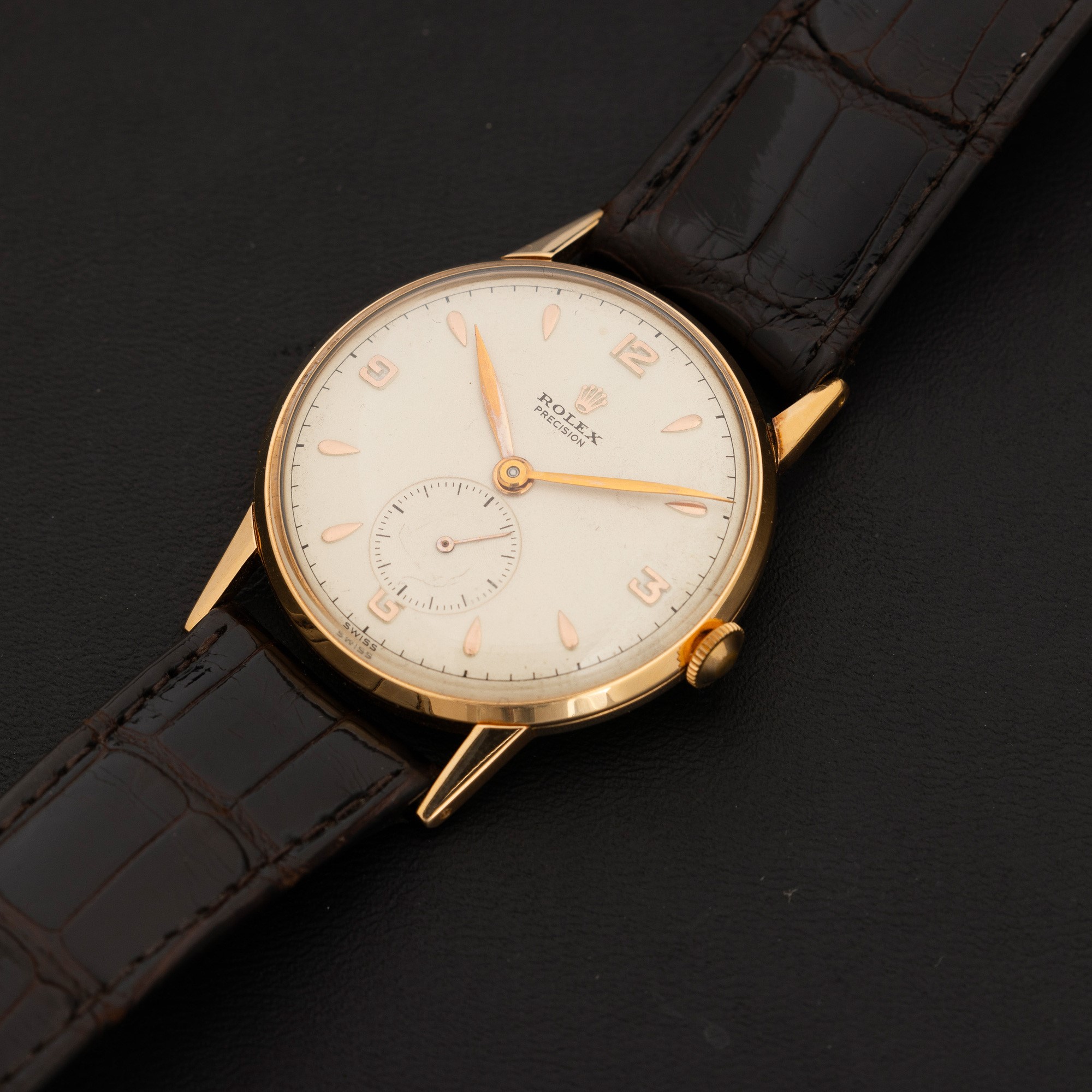 Rolex - Precision in Oro Giallo 18k Carica Manuale Quadrante Argentè con Indici Applicati e Picco...