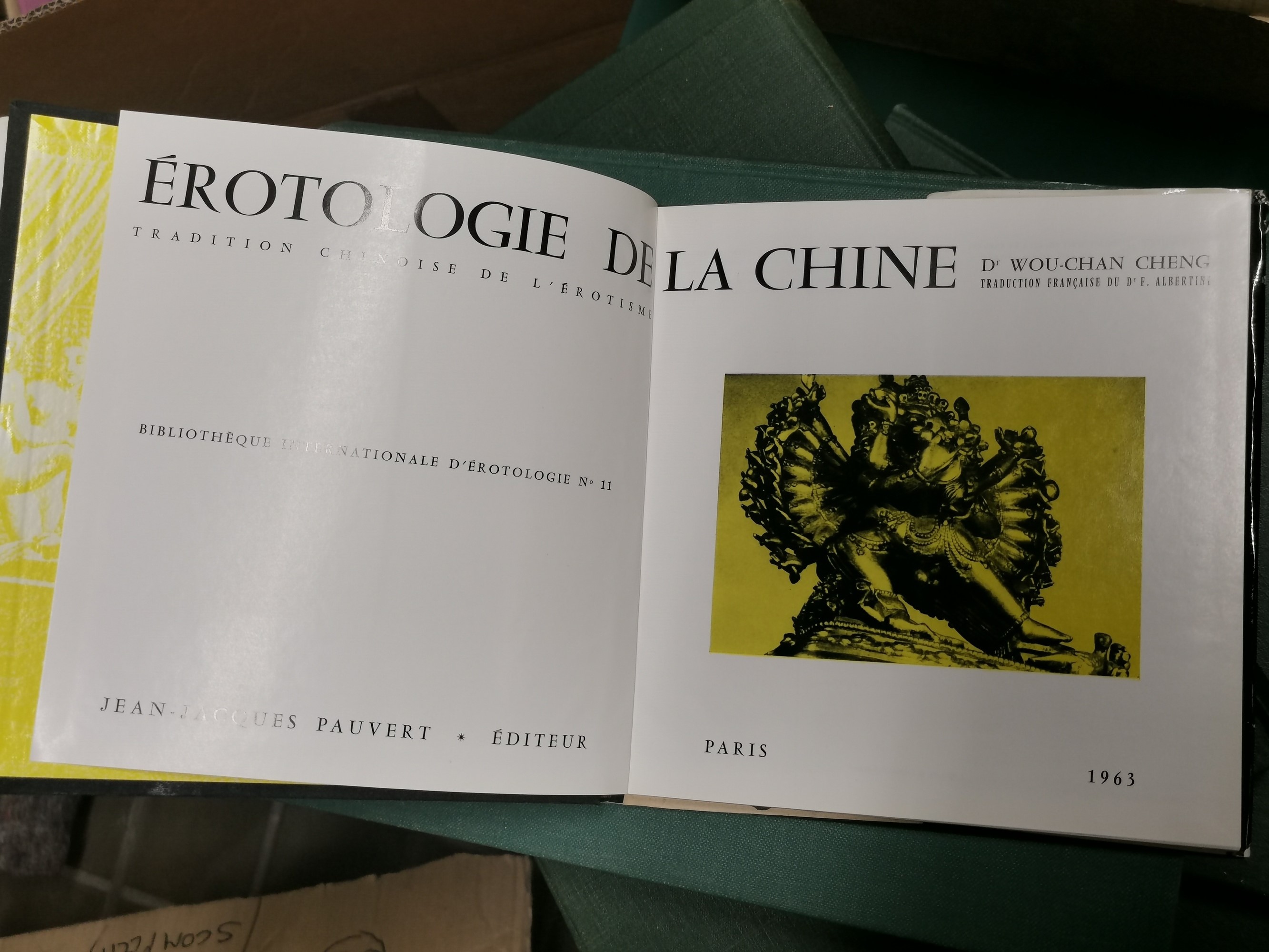 Libri Erotici e Galanti Raccolta di 34 Libri di Argomento Licenzioso in Edizione del Sec XX.