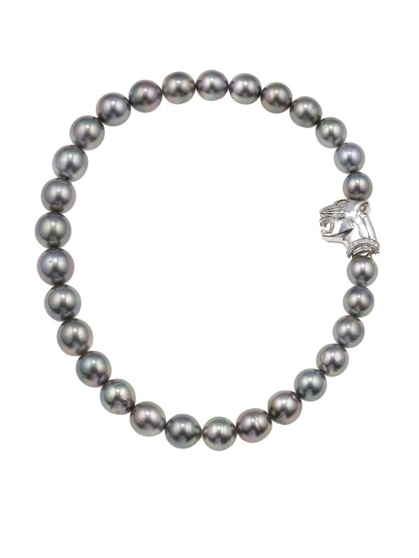 Tahitian pearl and gold necklace. Gemmological Report S.G.R. Diamond n. PR/OD393