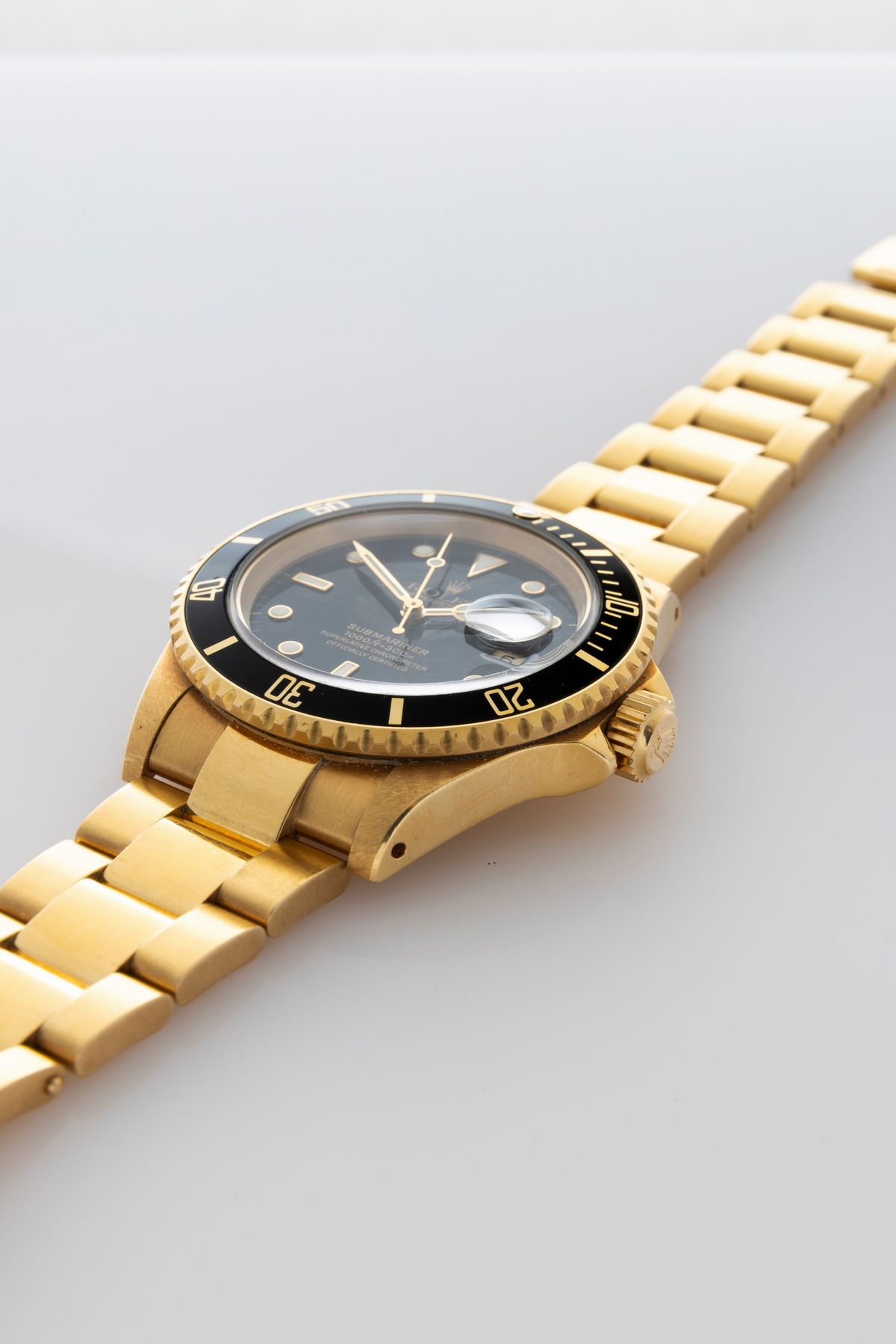 Rolex - Prezioso Submariner 16618 in Oro Giallo 18k Automatico, Bracciale Oyster con Chiusura Fli...