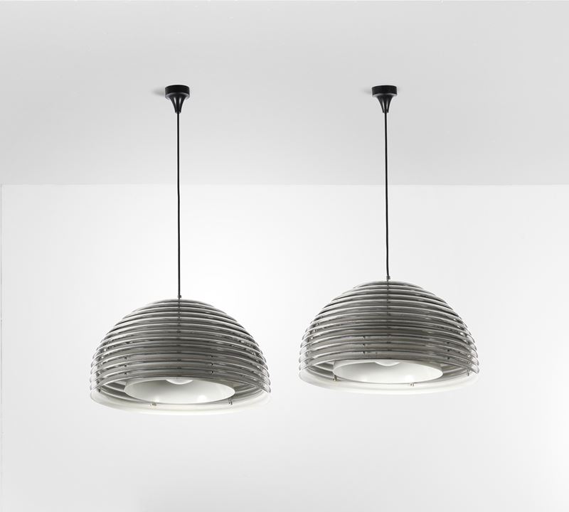 Kazuo Motozawa : Due lampade a sospensione della serie Saturno  - Auction Design Lab - Cambi Casa d'Aste