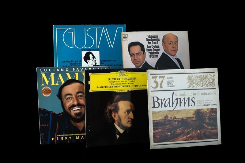 Vinili sinfonici e lirici - 33 giri  - Auction POP Culture and Vintage Posters - Cambi Casa d'Aste