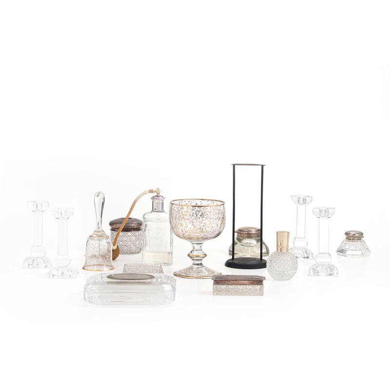 Collezione di soprammobili, per lo più in vetro  - Asta Antiquariato - Cambi Casa d'Aste