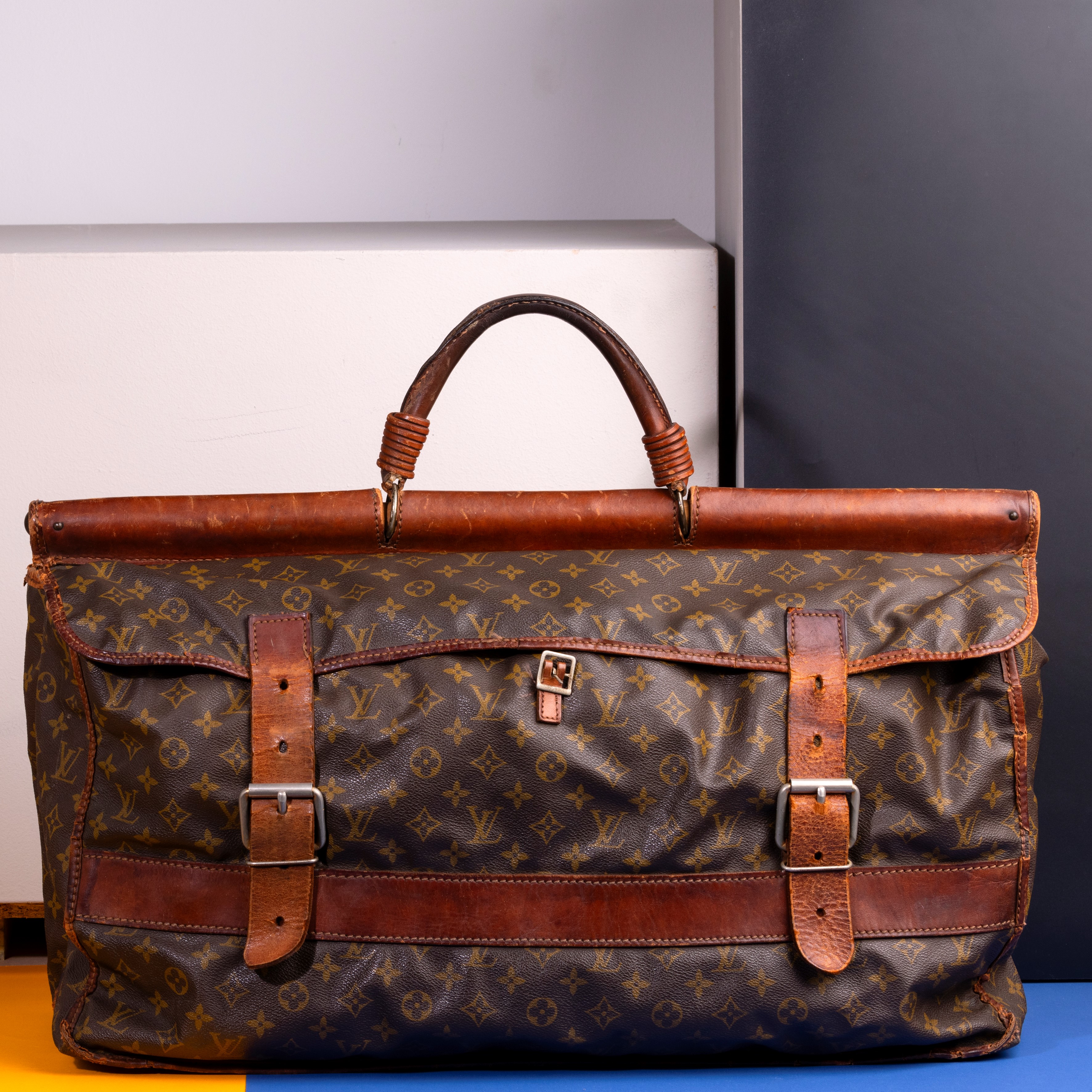 Louis Vuitton Borsa 48 Ore, Diffetti e Segni di Usura del Tempo, Rotture Evidenti