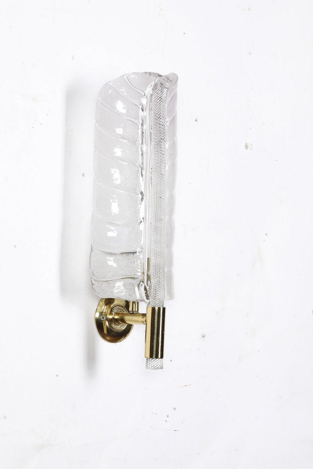 Lotto Composto da Lampada a Sospensione, Applique a Foglia di Murano e Lampada a Braccio Estensib...