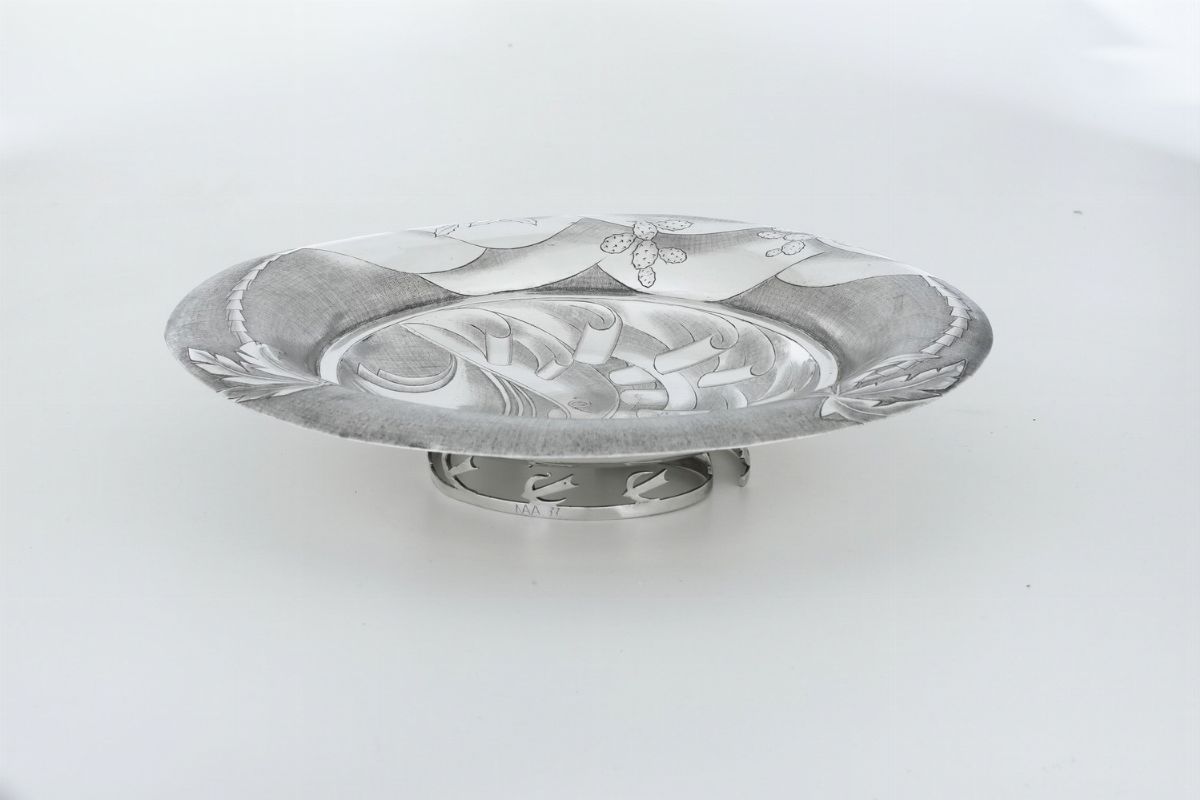 Alzata Centrotavola. Argenteria Artistica Italiana (milano?)