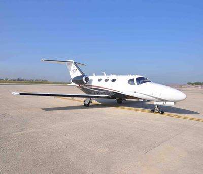 Fast Private Jet