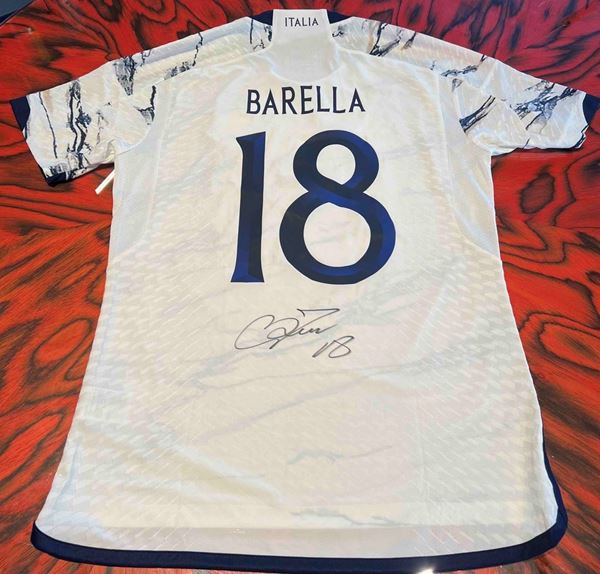 Maglia FIGC firmata da Nicolò Barella