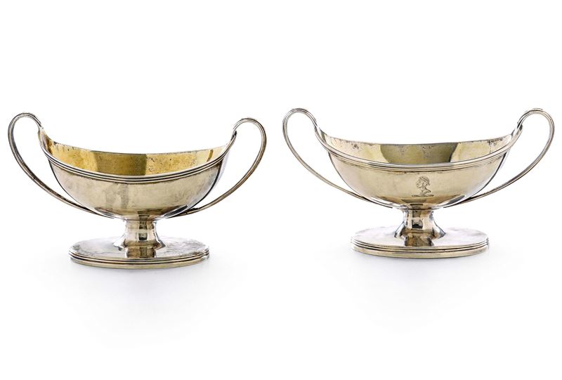 Due saliere neoclassiche a navicella. Londra 1802, argentiere Hannah Northcote e Londra 1824, argentiere Charles Fox    - Auction Collectors' Silvers - I - Cambi Casa d'Aste