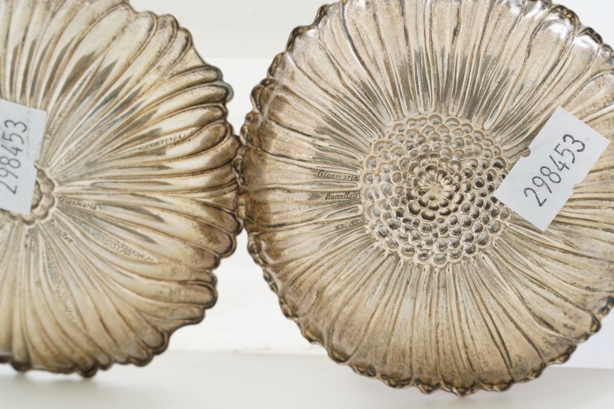Due Ciotole a Girasole. Argentiere Clementi, Bologna per Maison Gianmaria Buccellati. Italia XX-X...