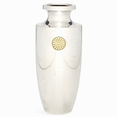 Vaso. Giappone, XX Secolo, Bollo 純銀 Jun Gin (argento Puro)