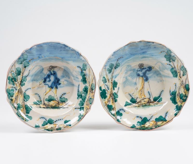 Coppia di piatti.  Probabilmente Liguria, XX secolo.  - Auction Ceramics - Cambi Casa d'Aste