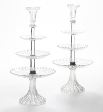 Coppia di Alzate.francia, Manifattura Baccarat, XX Secolo.