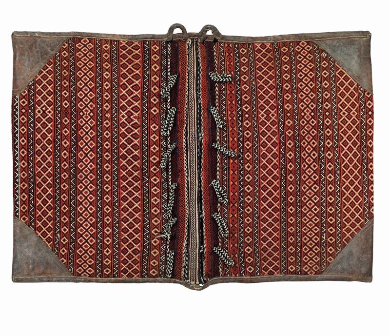 Sacca doppia a ricamo, Persia inizio XX secolo  - Auction Antique carpets - Cambi Casa d'Aste