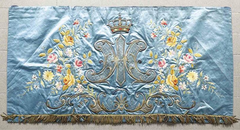 Drappo clericale? inizio XX secolo  - Auction Carpets - Cambi Casa d'Aste