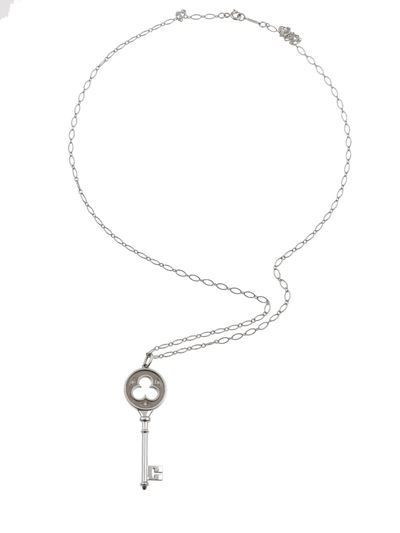 Tiffany & Co., Pendente “Keys” con piccoli diamanti, montatura in oro bianco 750/1000