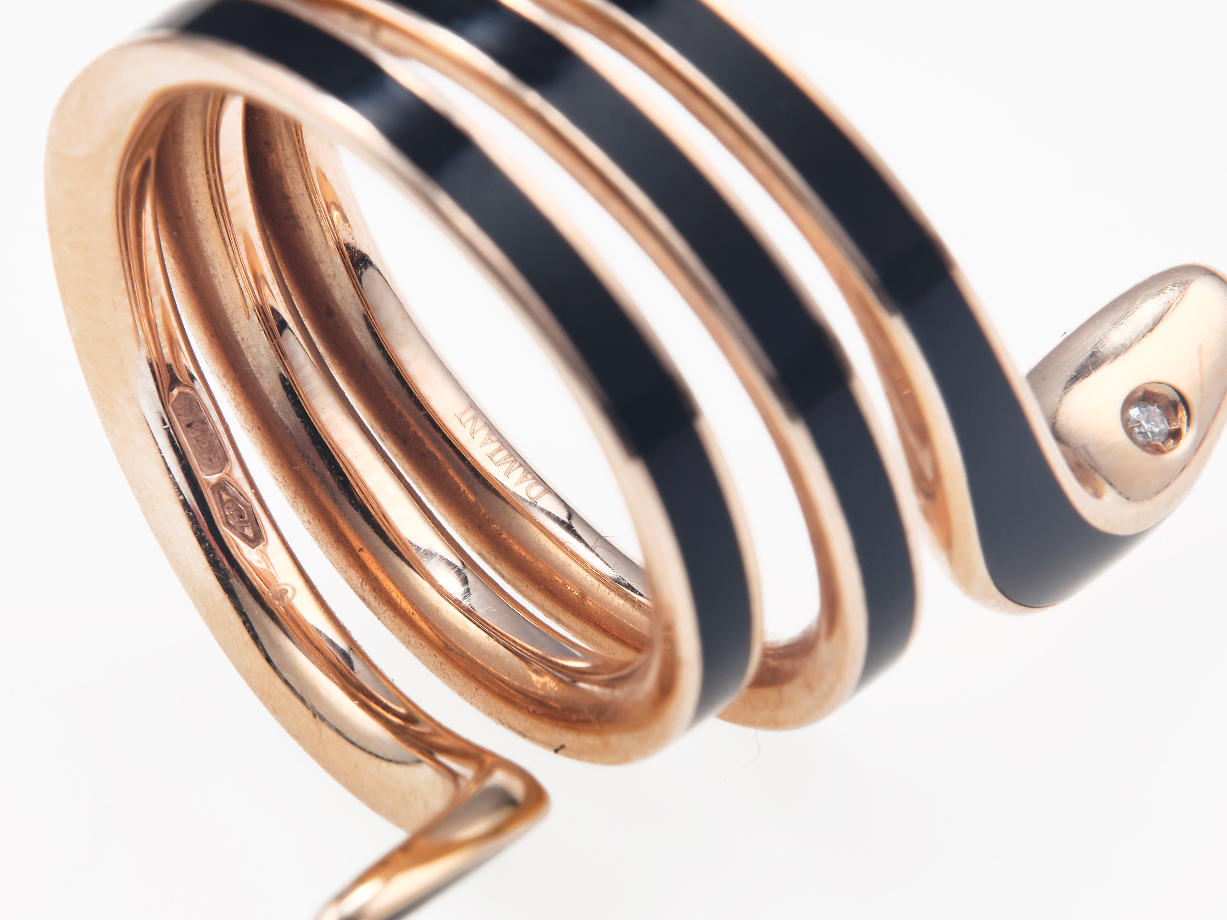 Damiani. Anello “eden” con Hybrid Ceramic Nera e Diamante