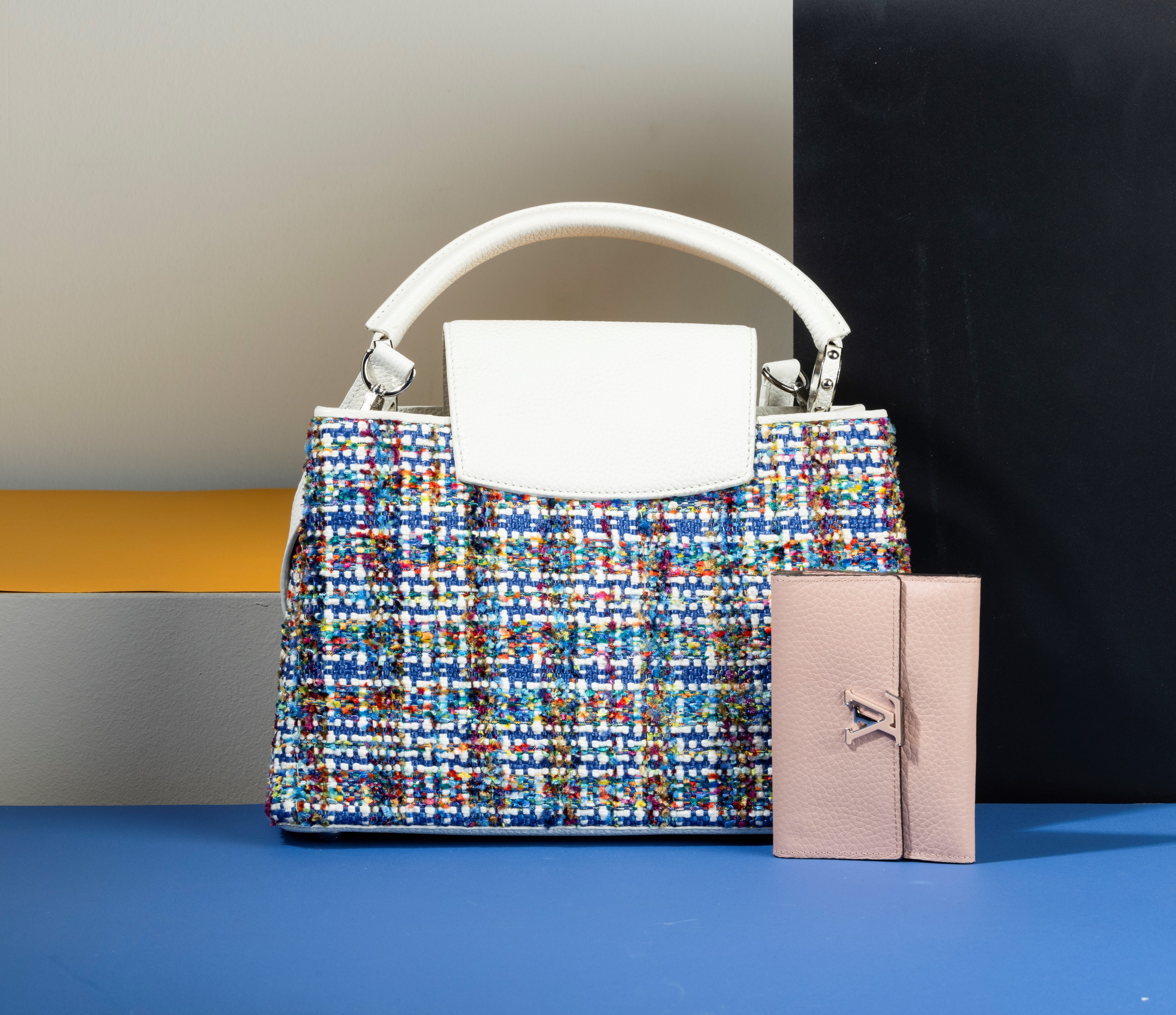 Louis Vuitton Borsa Capucines Limited Edition in Pelle e Intrecci Colorati di Lana, con Tracolla ...
