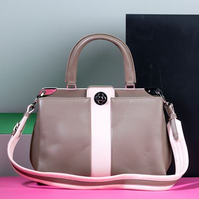 Louis Vuitton Borsa a Mano Astrid in Pelle Tamburellata e Tracolla Staccabile Color Tortora e Ros...