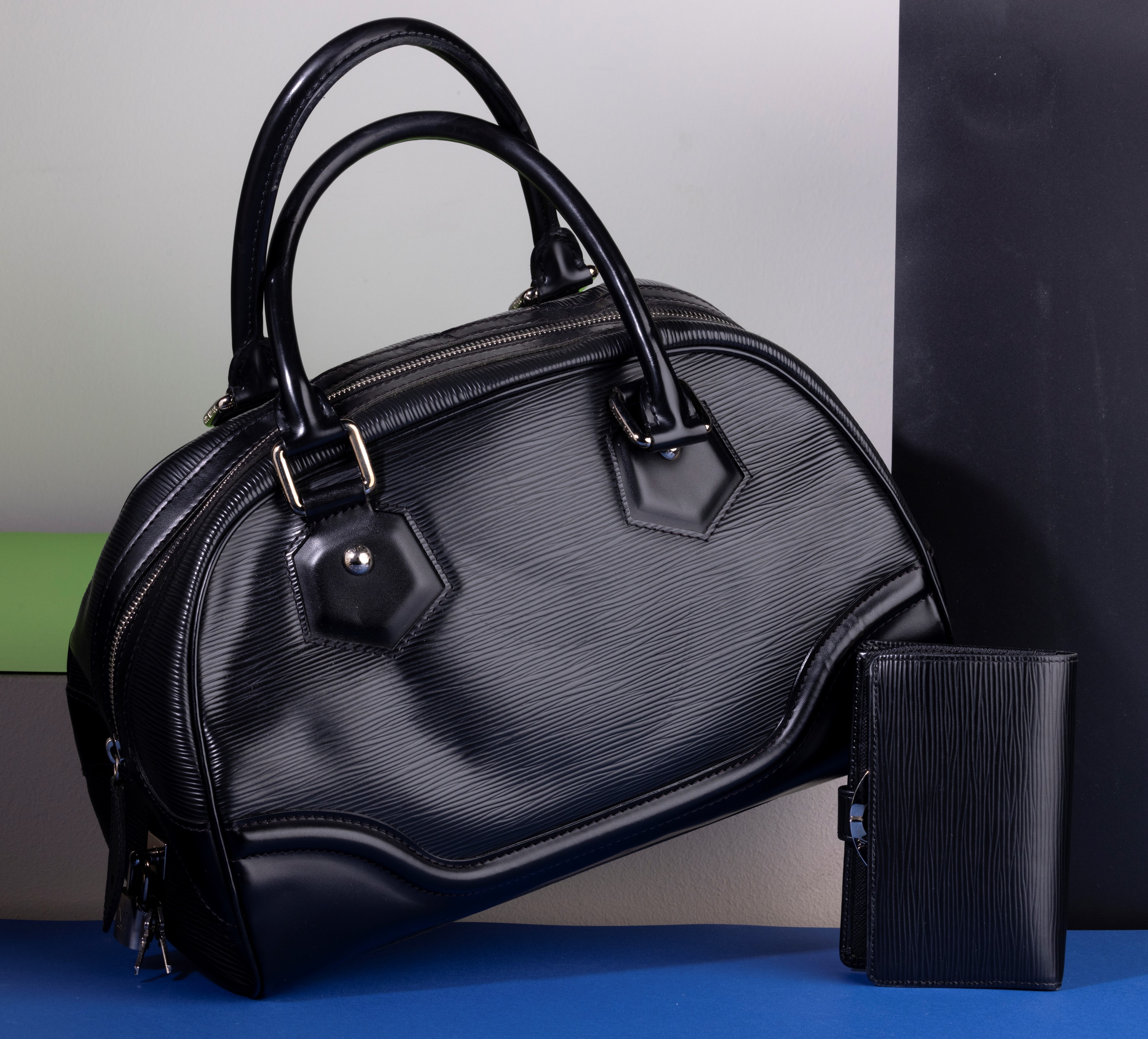 Louis Vuitton Borsa Bowling a Mano in Pelle Epi e Portafogli Abbinato, Difetti, in Buone Condizio...