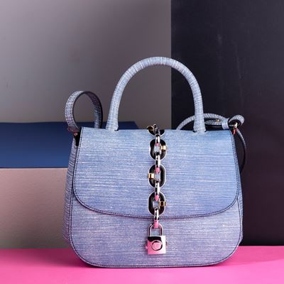 Louis Vuitton Chain It in Pelle Martellata con Tracolla, Difetti, Nos, Dustbag