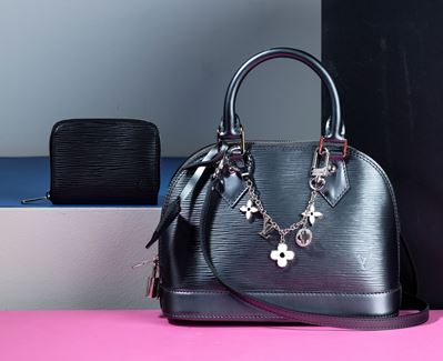 Louis Vuitton Borsa Alma Bb in Epi Pelle Grigio Canna di Fucile, con Tracolla e Portafogli Abbina...