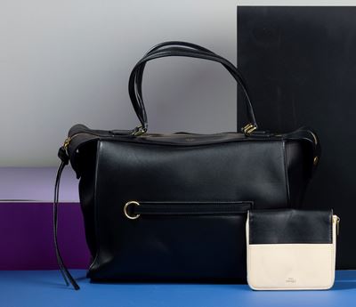 Celine Borsa Ring in Pelle Nera con Tracolla e Portafogli Bicolore Rosa e Nero con una Macchia Da...