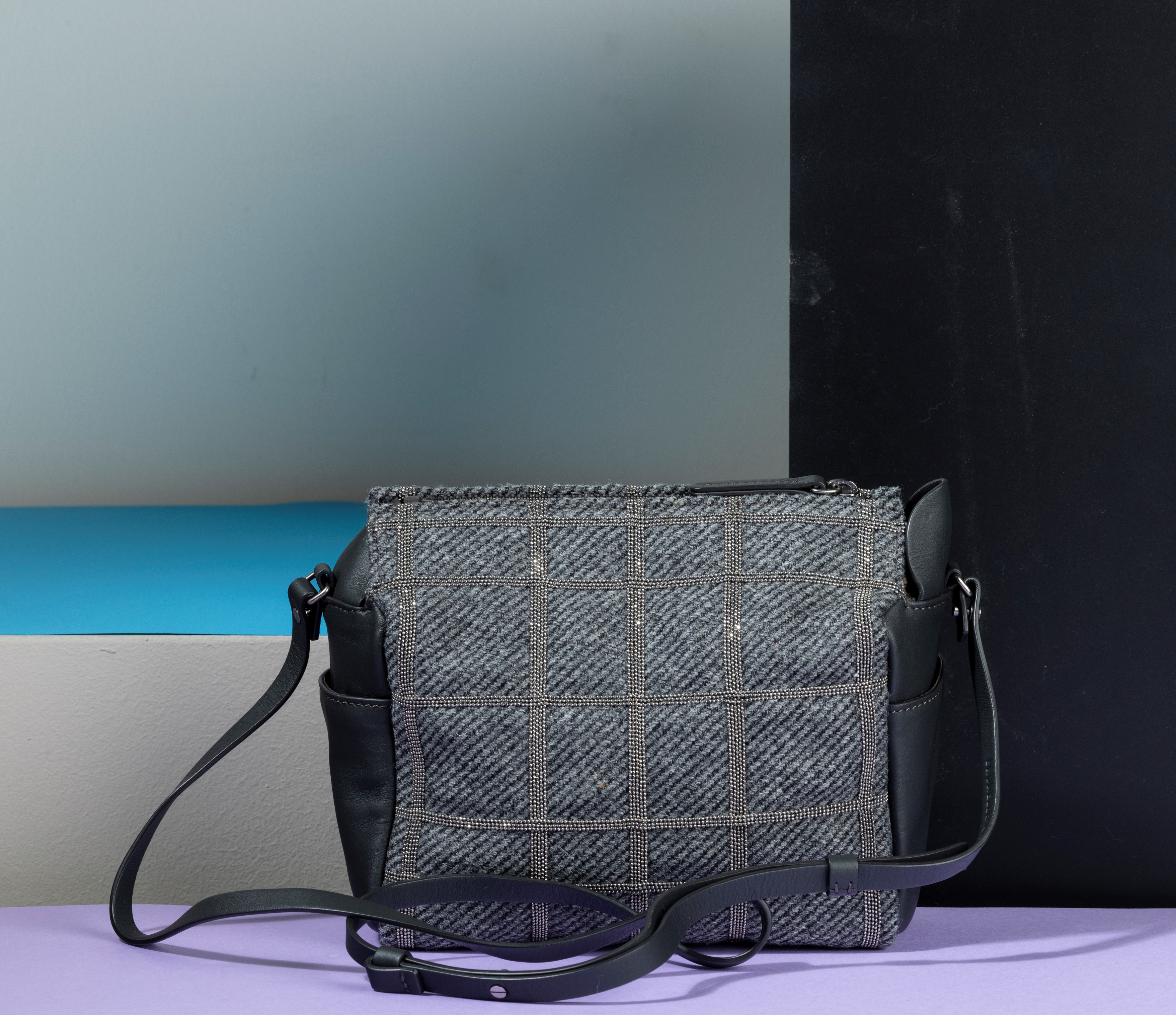 Brunello Cucinelli Borsa in Panno Grigio e Pelle Antracite, Applicazioni Fantasia a Scacchi, Dife...