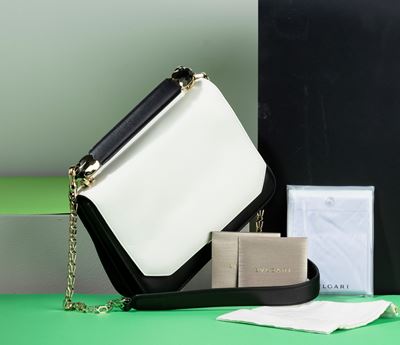 Bulgari Borsa in Pelle Bicolore con Tracolla, Difetti, in Buone Condizioni, Dustbag Macchiata