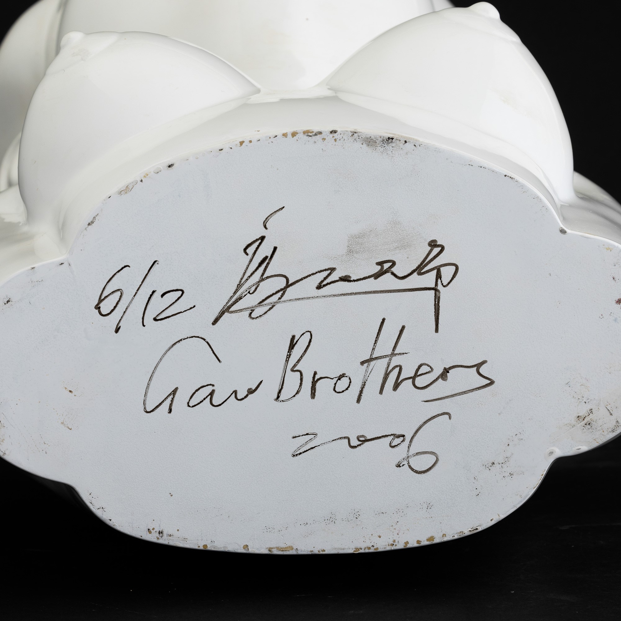 Gao Brothers - Miss Mao, scultura in fibreglass