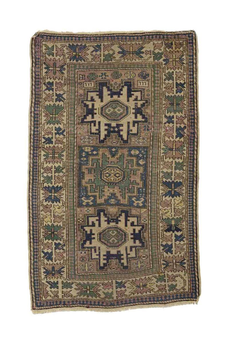 Tappeto Shirvan Lesghi, Caucaso fine XIX secolo  - Auction Carpets - Cambi Casa d'Aste
