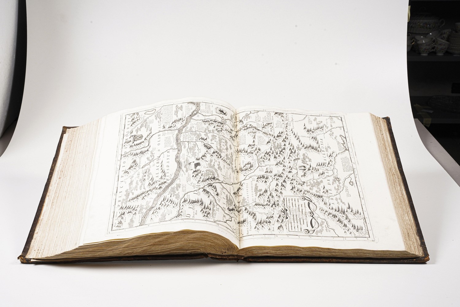 Coronelli Vincenzo (venezia, 1650 - 1718) (solo Tomo I) Atlante Veneto nel Quale Si Contiene la D...