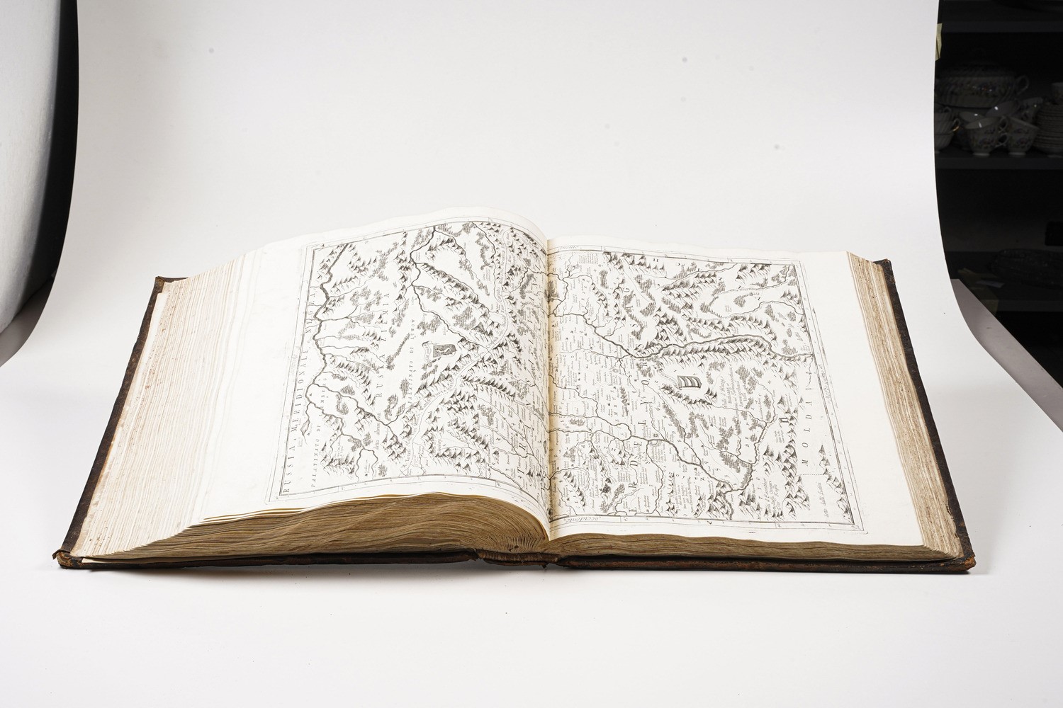 Coronelli Vincenzo (venezia, 1650 - 1718) (solo Tomo I) Atlante Veneto nel Quale Si Contiene la D...