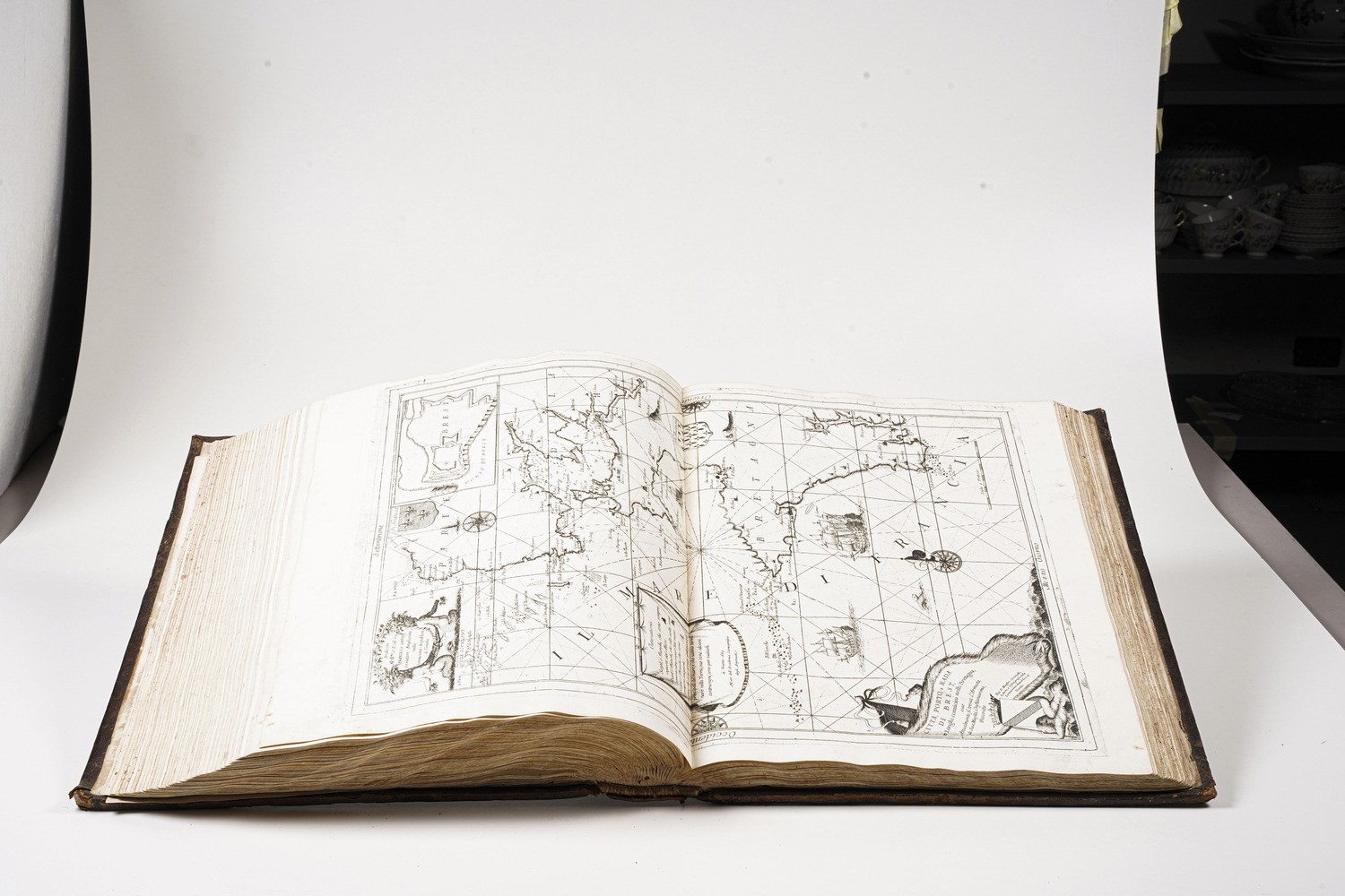 Coronelli Vincenzo (venezia, 1650 - 1718) (solo Tomo I) Atlante Veneto nel Quale Si Contiene la D...
