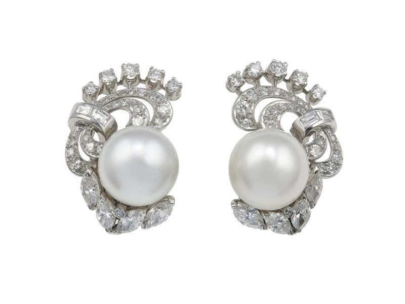 Orecchini con perle coltivate e diamanti  - Asta Fine Jewels - Cambi Casa d'Aste