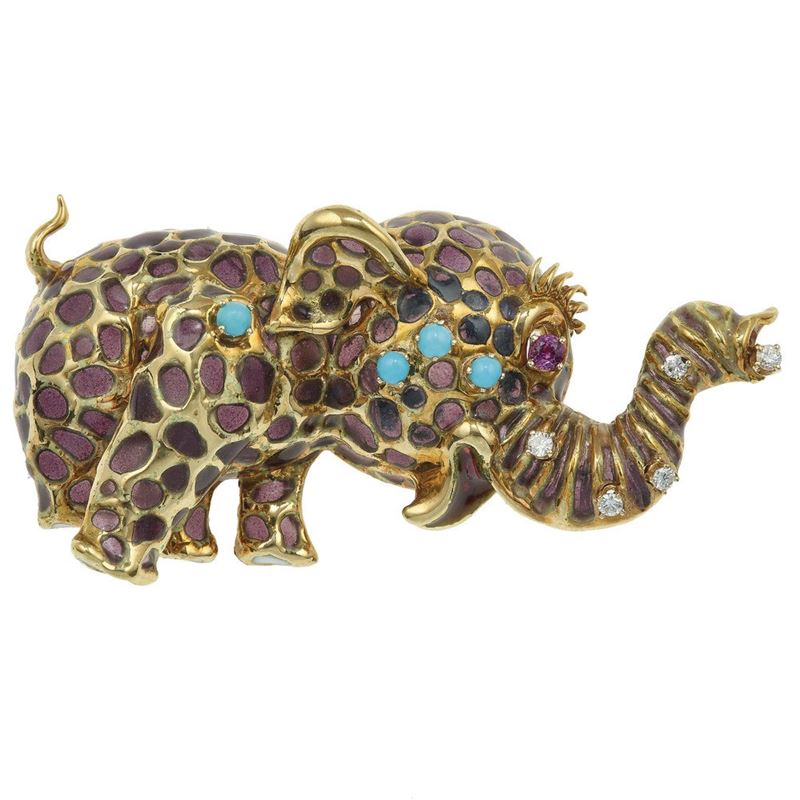 Spilla "elefantino" con smalti policromi, turchesi, diamanti e rubino  - Asta Vintage Jewellery - Cambi Casa d'Aste