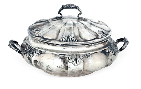 Zuppiera. Argenteria artistica italiana, marchio con fascio littorio in uso dal 1935 al 1945. Argentieri Guerci & C., Alessandria