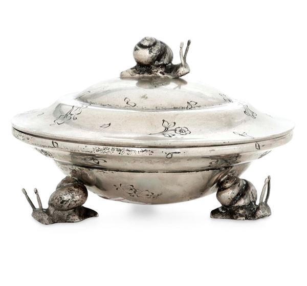 Scatola Art Decò. Argenteria artistica italiana (Milano?), prima metà del XX secolo