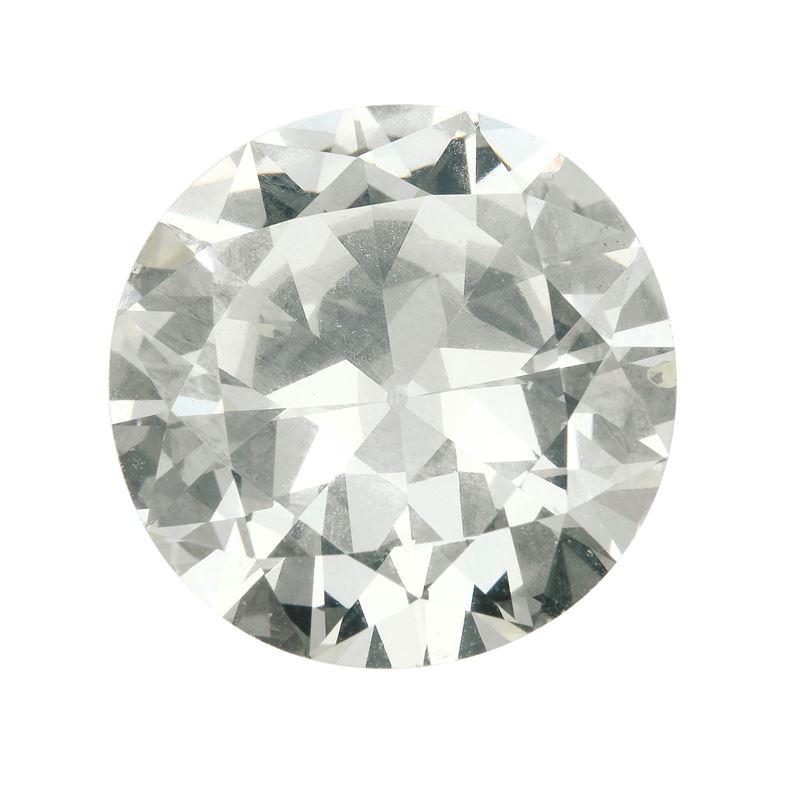 Circular cut diamond weighing 12.57 carats, color Q-R, clarity SI1, fluorescence faint blue. Gemmological Report R.A.G. Torino n. DV24021  - Auction Fine Jewels - Cambi Casa d'Aste