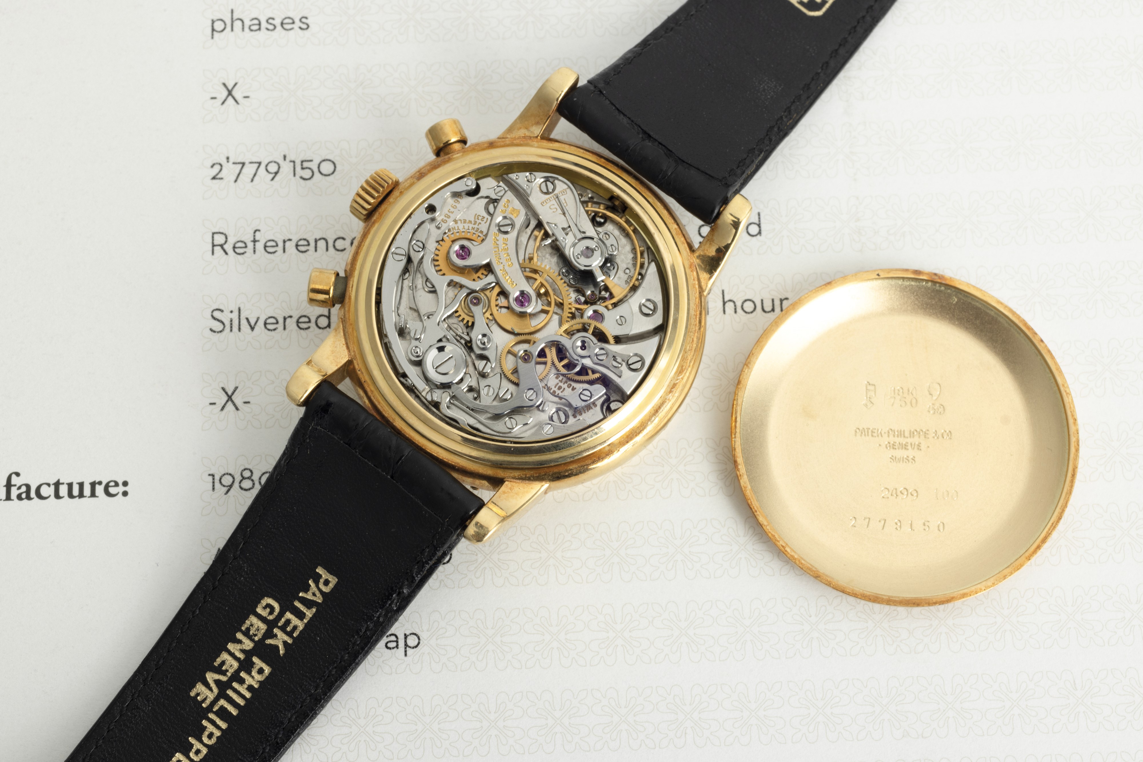 Patek Philippe - Ref 2499/100, Importante e Raro Orologio da Polso con Calendario Perpetuo in Oro...