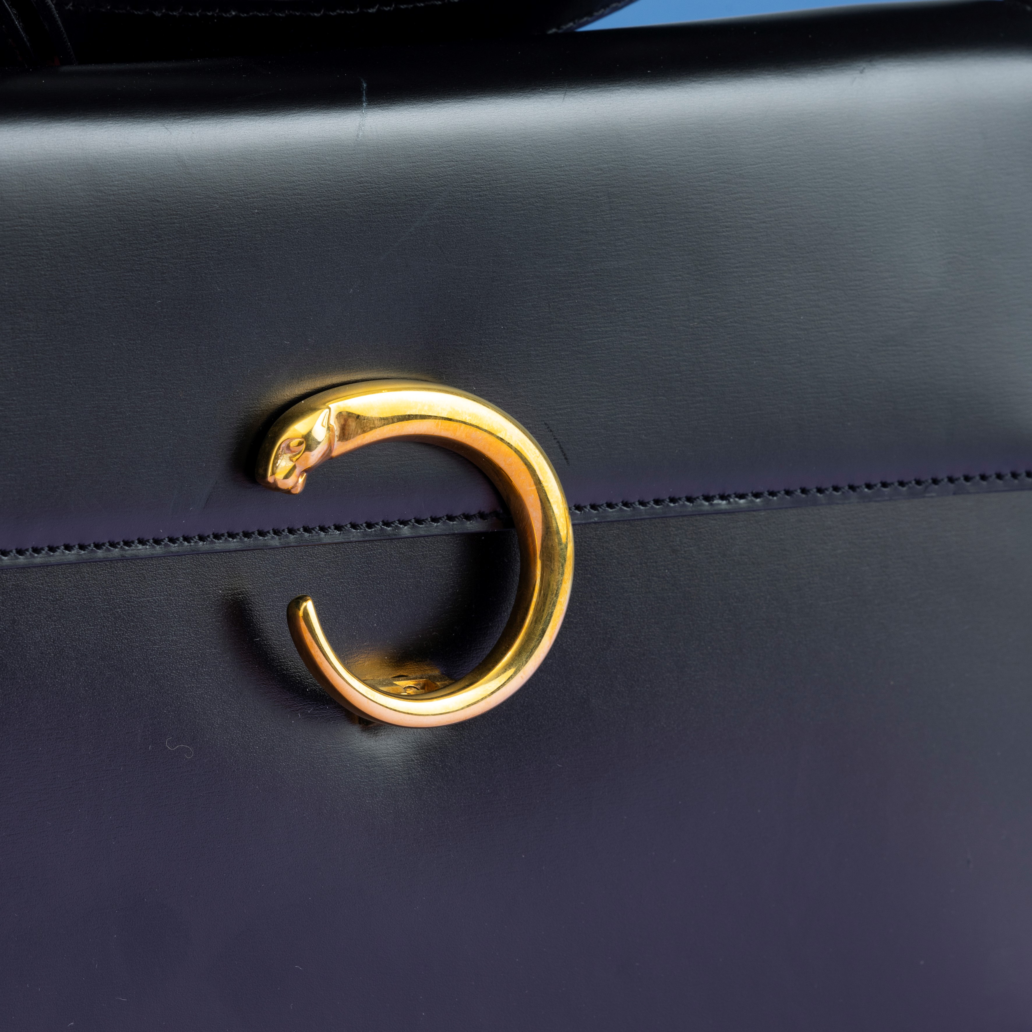 Cartier Borsa Tracolla in Pelle Nera, Scatola Originale, Nos, Alcune Macchie sulla Dustbag