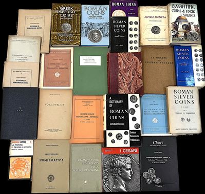 Lotto di 26 Libri.