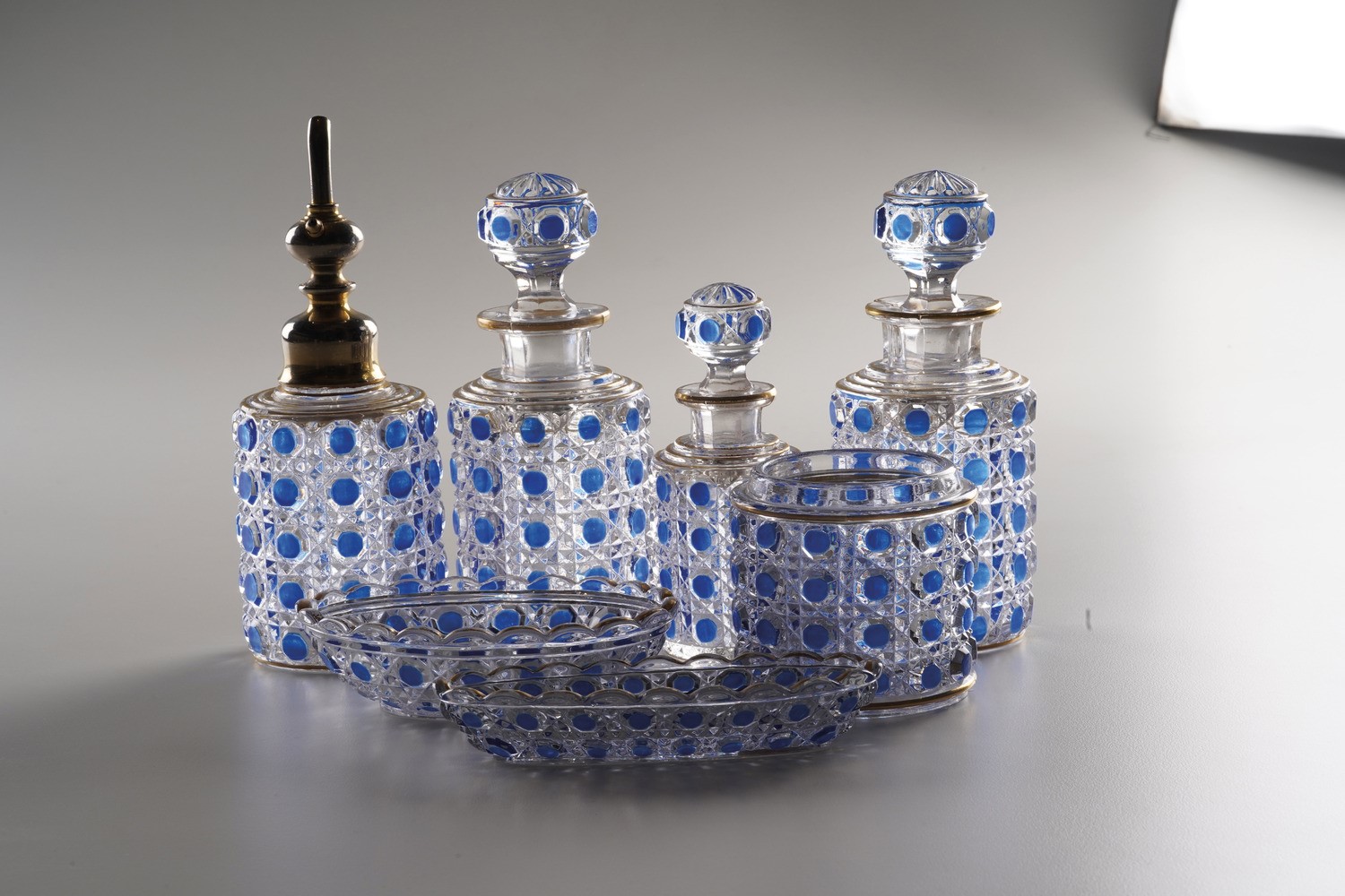 Set da Toilette Modello Pacha, 7 Pezzi in Cristallo Baccarat